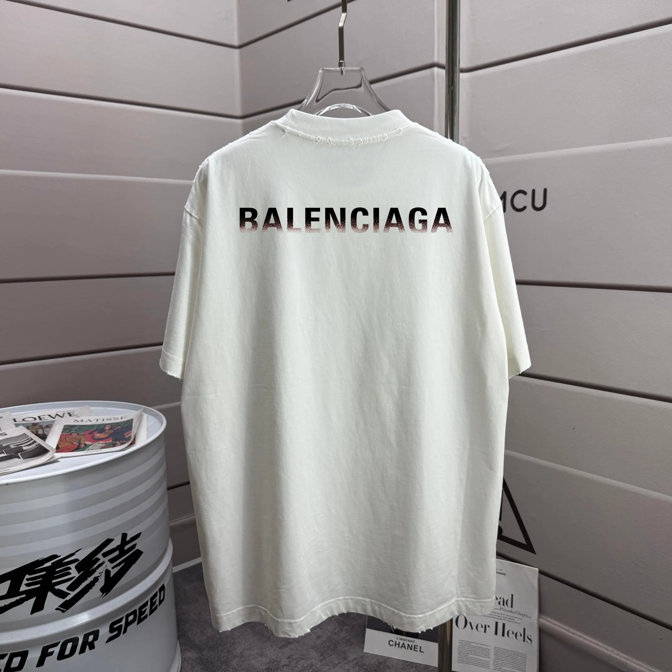 # * Balenciag*2026 New Arrival 320 tee Same Style : Red Size :S M L XL XXL Size： S （90-130 ） M （120-150 ） L （140-165 ） XL （160-180 ） XXL （180-210 ）